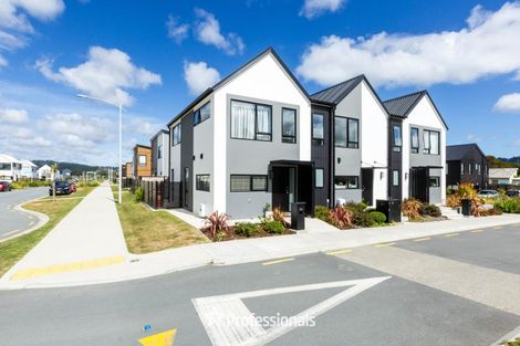 Photo of property in 24 Reakes Crescent, Wallaceville, Upper Hutt, 5018