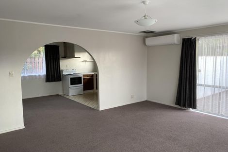 Photo of property in 1/4 Aylmer Court, Eastern Beach, Auckland, 2012