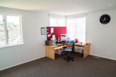 Photo of property in 160 Champion Street, Cannons Creek, Porirua, 5024