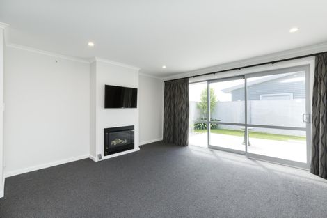 Photo of property in 71 Albert Street, Palmerston North, 4414