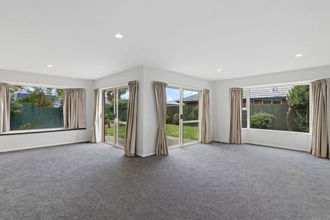 Photo of property in 4/15 Sylvan Street, Hillmorton, Christchurch, 8024