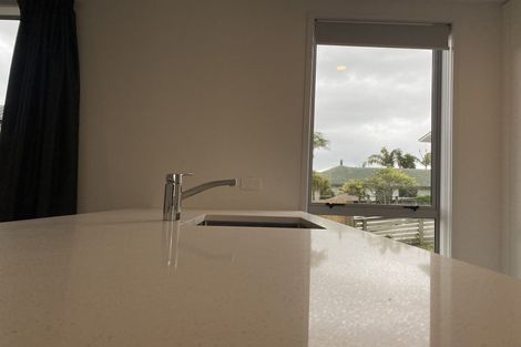 Photo of property in 28a Koromiko Street, New Lynn, Auckland, 0600