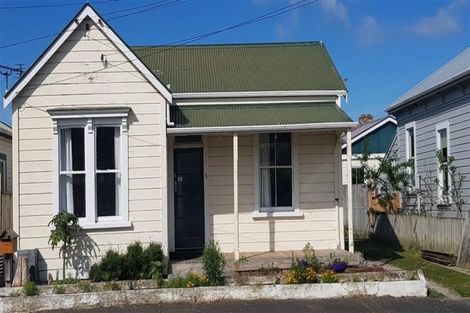 Photo of property in 5 Barrack Street, Whanganui, 4500
