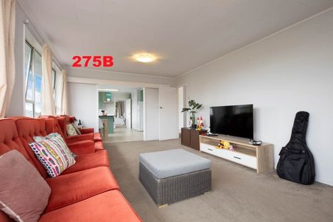 Photo of property in 2/275 Te Atatu Road, Te Atatu South, Auckland, 0610