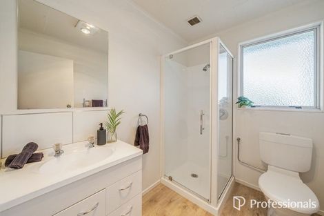 Photo of property in 180 Major Drive, Kelson, Lower Hutt, 5010
