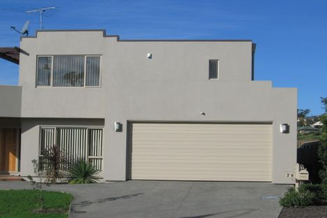 Photo of property in 78 Medallion Drive, Oteha, Auckland, 0632