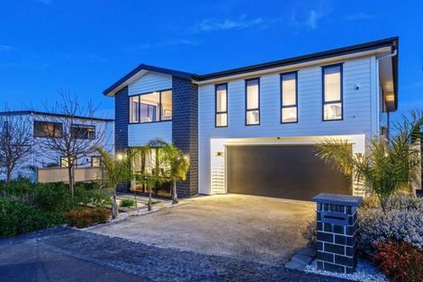 Photo of property in 4 Copper Lane, Long Bay, Auckland, 0630