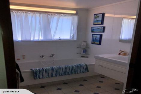 Photo of property in 66 Southgate Road, Southgate, Wellington, 6023