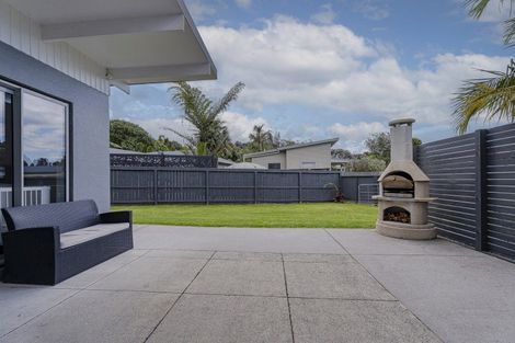 Photo of property in 44 Mako Avenue, Whiritoa, Whangamata, 3691