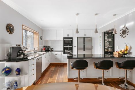 Photo of property in 9 Ashwood Grove, Omokoroa, 3114