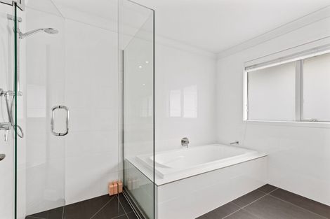 Photo of property in 20 Langford Place, Dairy Flat, Albany, 0792