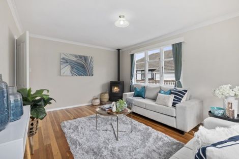 Photo of property in 126 Kowhai Street, Naenae, Lower Hutt, 5011