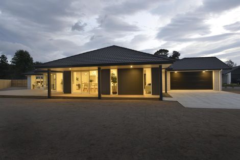 Photo of property in 71 Feist Street, Carterton, 5713