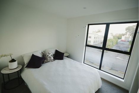 Photo of property in 152 Mcleod Road, Te Atatu South, Auckland, 0610