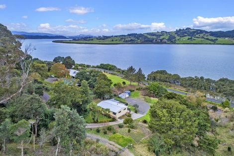 Photo of property in 6 Yarborough Street, Kohukohu, 0491