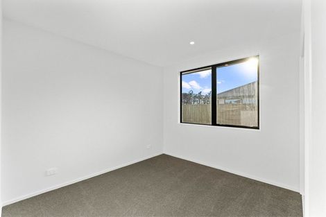 Photo of property in 39 Mehrtens Crescent, Woodend, 7691