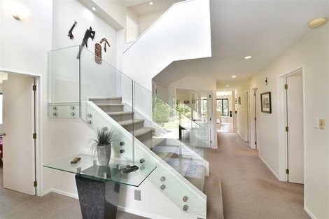 Photo of property in 69 Maygrove Drive, Orewa, 0931