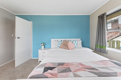 Photo of property in 3 Luxor Place, Pomare, Rotorua, 3015