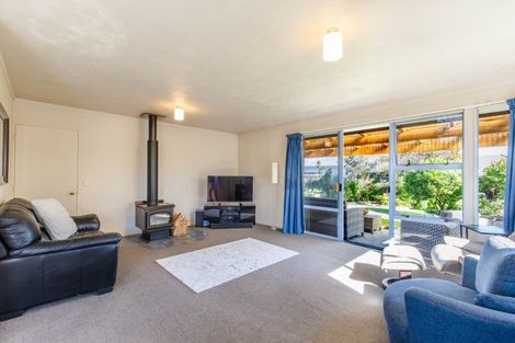 Photo of property in 4 Vining Crescent, Stoke, Nelson, 7011