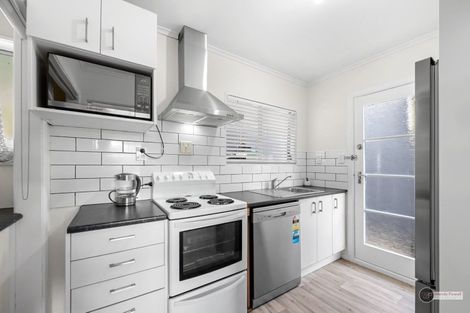 Photo of property in 99a Bird Grove, Stokes Valley, Lower Hutt, 5019