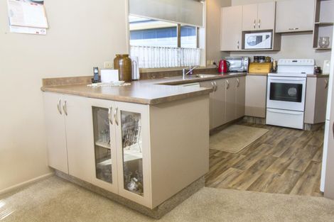 Photo of property in 33 Fenwick Crescent, Cromwell, 9310