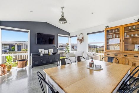 Photo of property in 9 Simon Street, Tawhero, Whanganui, 4501