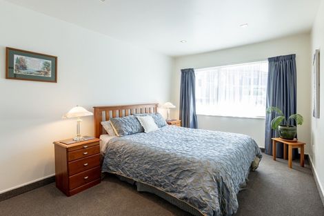 Photo of property in 90 Simla Avenue, Havelock North, 4130