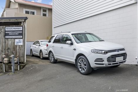 Photo of property in Victoria Villas, 43/35 Pirie Street, Mount Victoria, Wellington, 6011