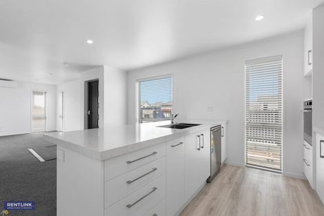 Photo of property in 182 Te Okuroa Drive, Papamoa, 3118