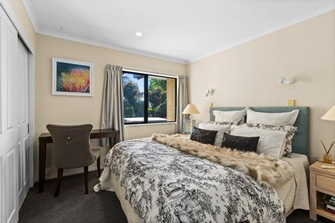 Photo of property in 24 Fairview Place, Havelock North, 4130