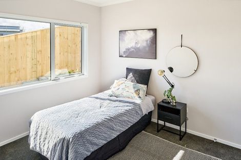 Photo of property in 113 Queen Charlotte Drive, Aotea, Porirua, 5024