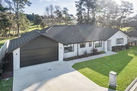 Photo of property in 11 Glory Way, Buckland, Pukekohe, 2677