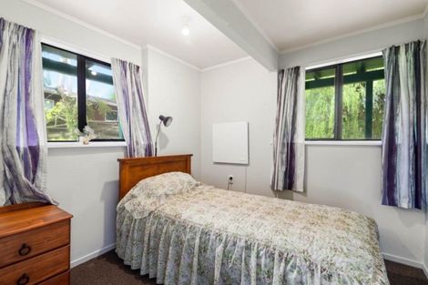 Photo of property in 100b Grand Vue Road, Kawaha Point, Rotorua, 3010