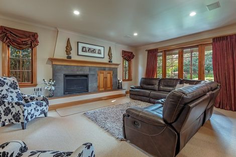 Photo of property in 23 Manapouri Crescent, Hokowhitu, Palmerston North, 4410