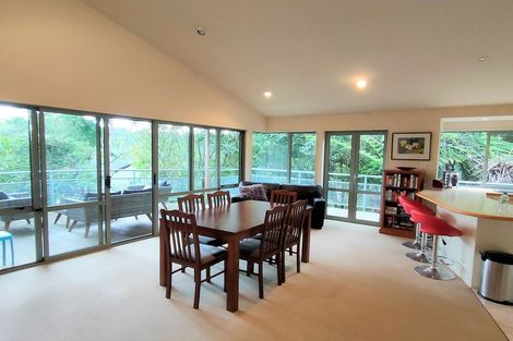 Photo of property in 2/27b Balmain Road, Birkenhead, Auckland, 0626