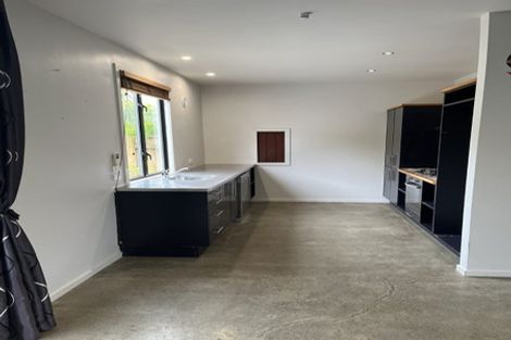 Photo of property in 15 Ruapehu Drive, Fitzherbert, Palmerston North, 4410