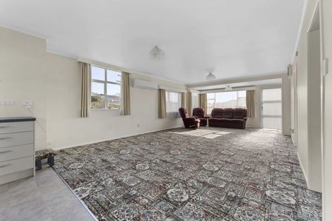 Photo of property in 127 Regan Street, Stratford, 4332