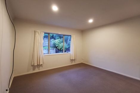 Photo of property in 10 Baverton Drive, Flat Bush, Auckland, 2016