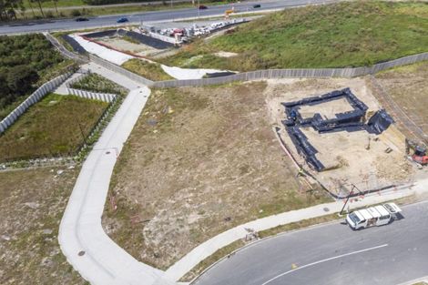 Photo of property in 65 Rathmullen Place, Pinehill, Auckland, 0632