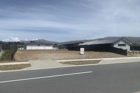 Photo of property in 4 Travertine Street, Cromwell, 9310