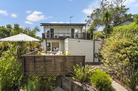 Photo of property in 8 Willow Avenue, Birkenhead, Auckland, 0626