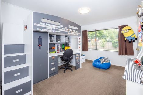 Photo of property in 27 Halcione Close, Flagstaff, Hamilton, 3210