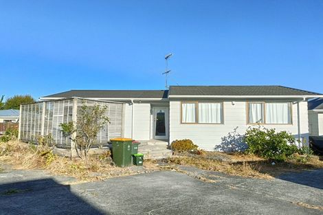 Photo of property in 9 Lisa Rise, Half Moon Bay, Auckland, 2012