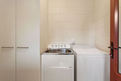 Photo of property in 2/17c Cracroft Terrace, Cashmere, Christchurch, 8022