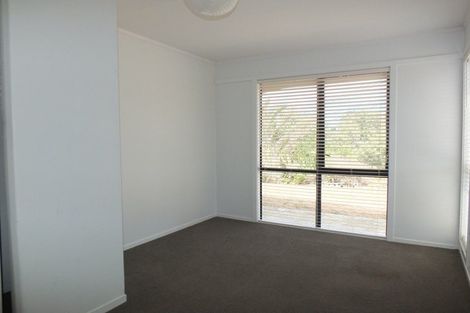 Photo of property in 3 Brown Terrace, Foxton Beach, Foxton, 4815