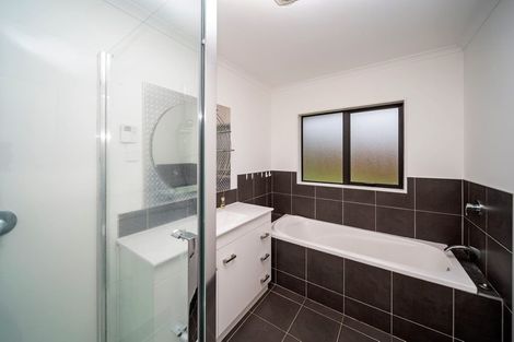 Photo of property in 42 Penrod Drive, Bell Block, New Plymouth, 4312