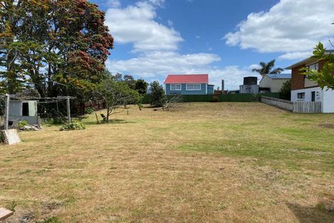Photo of property in 217 Philomel Road, Whangamata, 3620