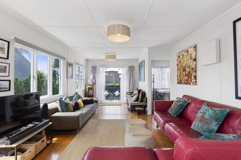 Photo of property in 89 Oceanview Road, Mount Maunganui, 3116