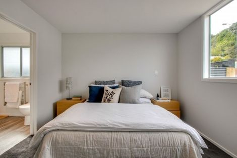 Photo of property in 12a Chaucer Road, Hospital Hill, Napier, 4110