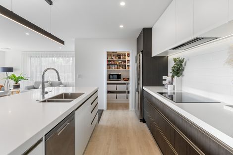 Photo of property in 211 Wingatui Road, Mosgiel, 9024